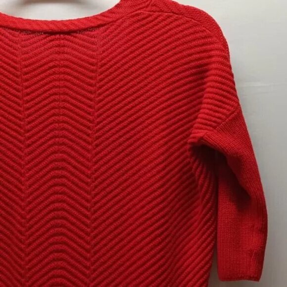 Express Chevron Pattern Knit V-Neck Sweater Women’s XS Red Droptail High-Low Hem - Picture 9 of 14
